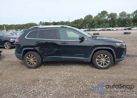 2019 Jeep Cherokee Latitude Plus 4X4 from USA, damaged, VIN 1C4PJMLB8KD478341